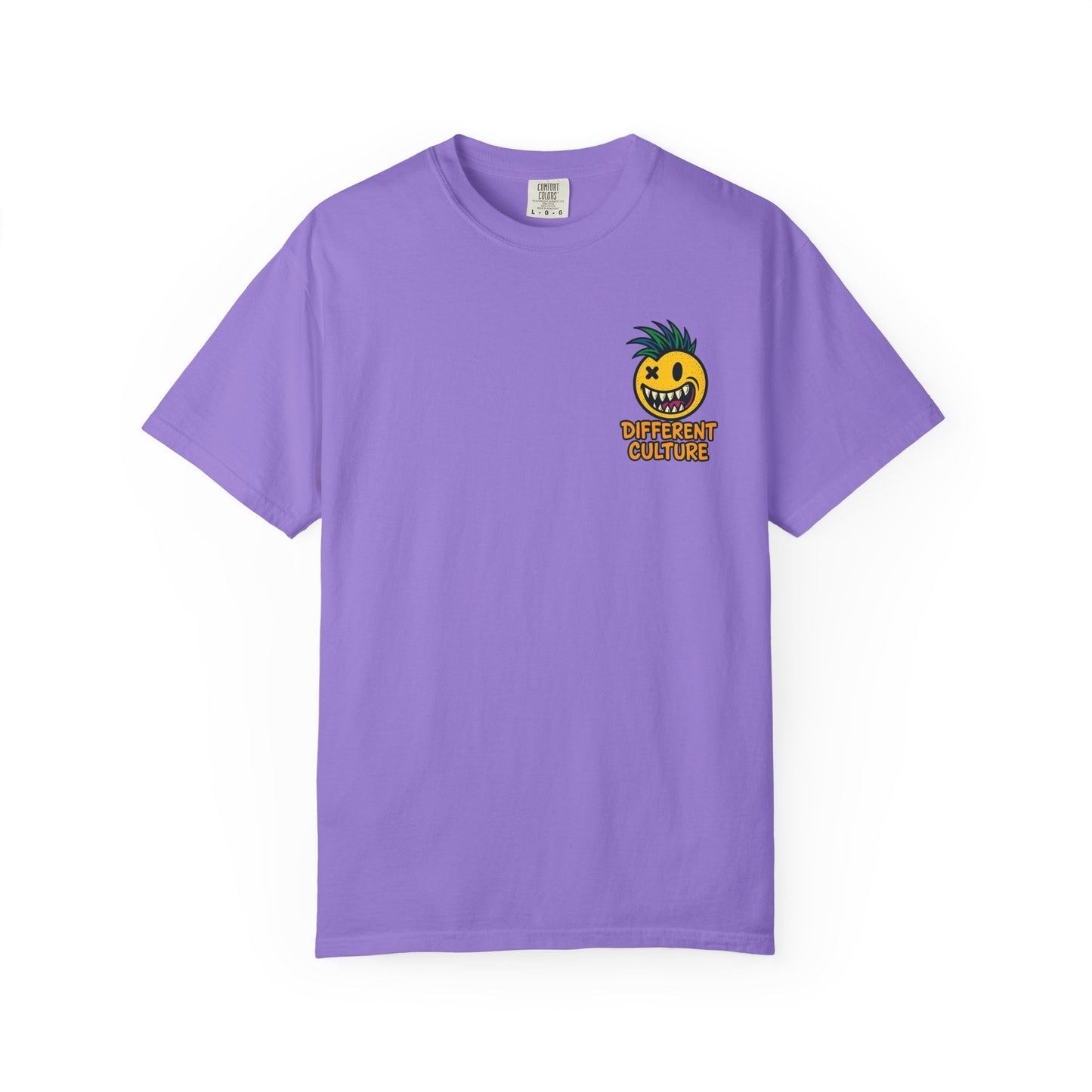 Different Culture - T-Shirt - Pina Smiley