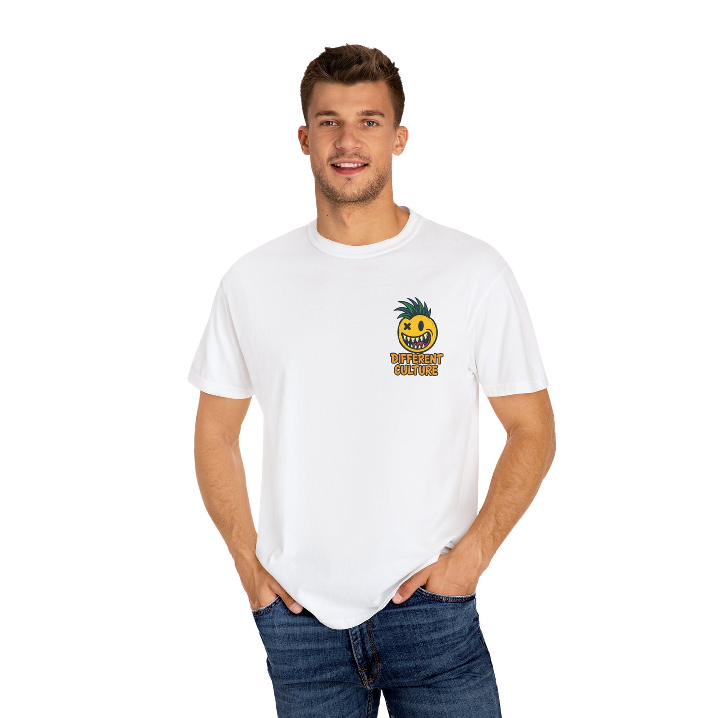 Different Culture - T-Shirt - Pina Smiley