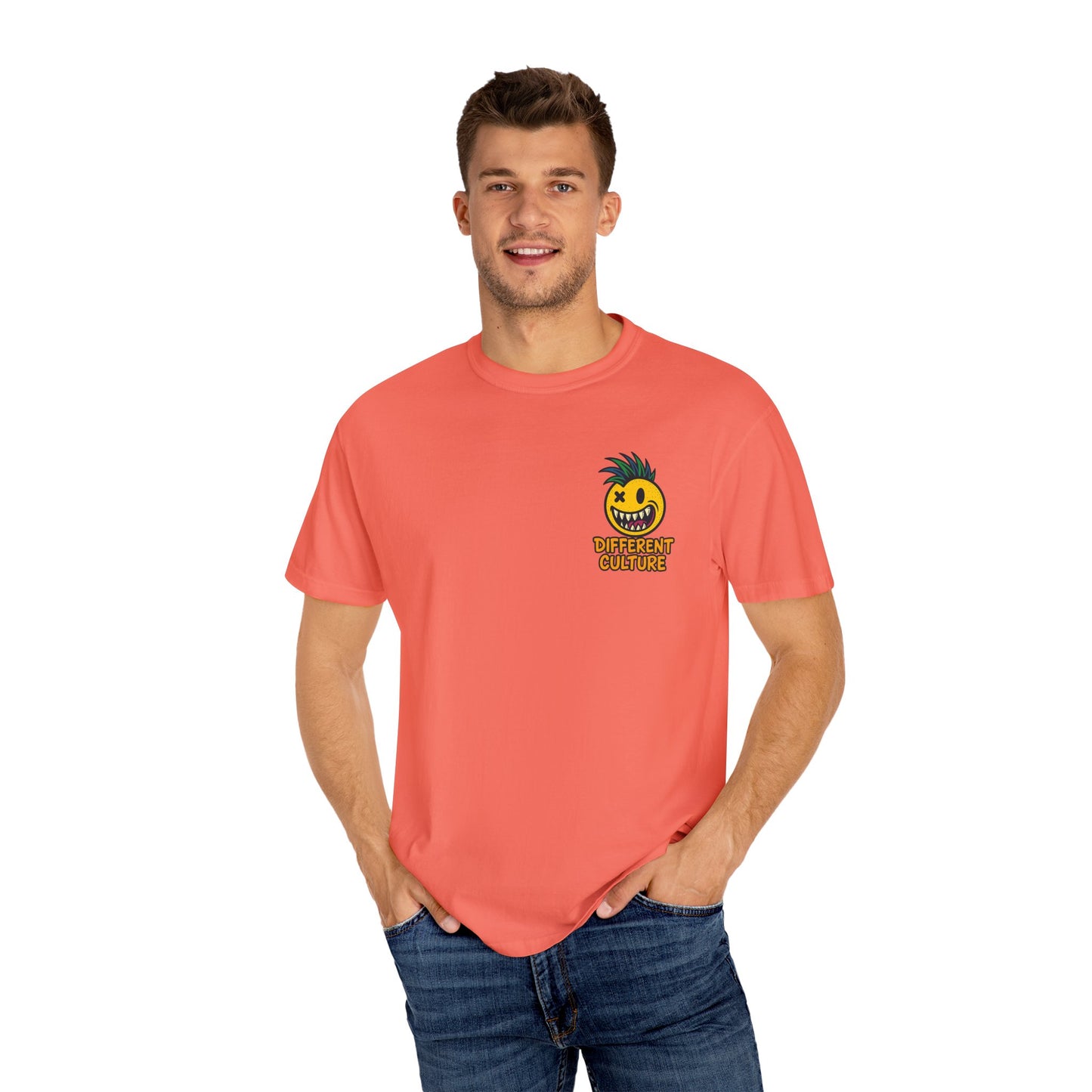 Different Culture - T-Shirt - Pina Smiley