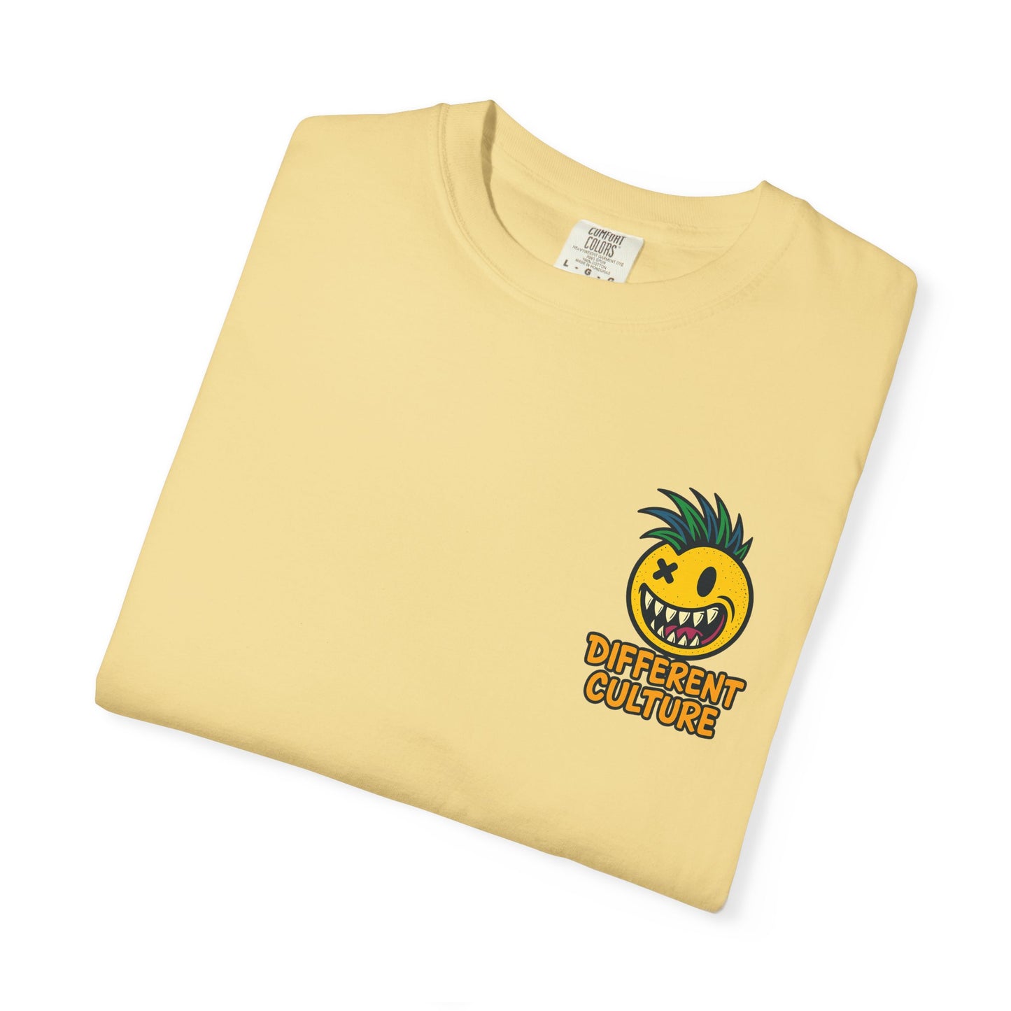 Different Culture - T-Shirt - Pina Smiley